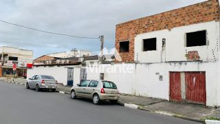 Casa Para Vender no bairro Ponto Central em Feira De Santana