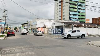 Casa Para Vender no bairro Ponto Central em Feira De Santana