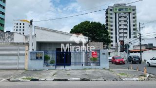 Casa Para Vender no bairro Ponto Central em Feira De Santana