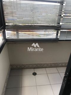 Apartamento Para Vender com 4 quartos sendo 3 suítes no bairro Kalilândia em Feira De Santana