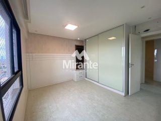 Apartamento Para Vender com 3 quartos 1 suítes no bairro Santa Mônica em Feira De Santana