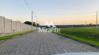 Lote / Terreno de Condomínio Para Vender no bairro Lagoa Salgada em Feira De Santana