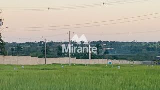 Lote / Terreno de Condomínio Para Vender no bairro Chaparral em Feira De Santana