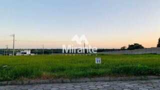 Lote / Terreno de Condomínio Para Vender no bairro Chaparral em Feira De Santana