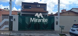 Casa Para Alugar com 4 quartos sendo 1 suítes no bairro Olhos D Água em Feira De Santana