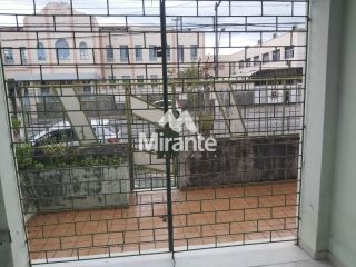 Casa Para Vender com 6 quartos no bairro Centro em Feira De Santana