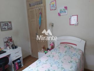 Casa Para Vender com 6 quartos no bairro Centro em Feira De Santana