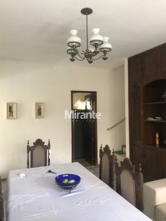 Casa Para Vender com 4 quartos no bairro Santa Mônica em Feira De Santana