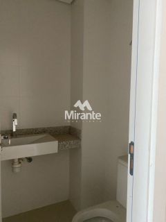 Apartamento Para Vender com 3 quartos sendo 3 suítes no bairro Santa Mônica em Feira De Santana