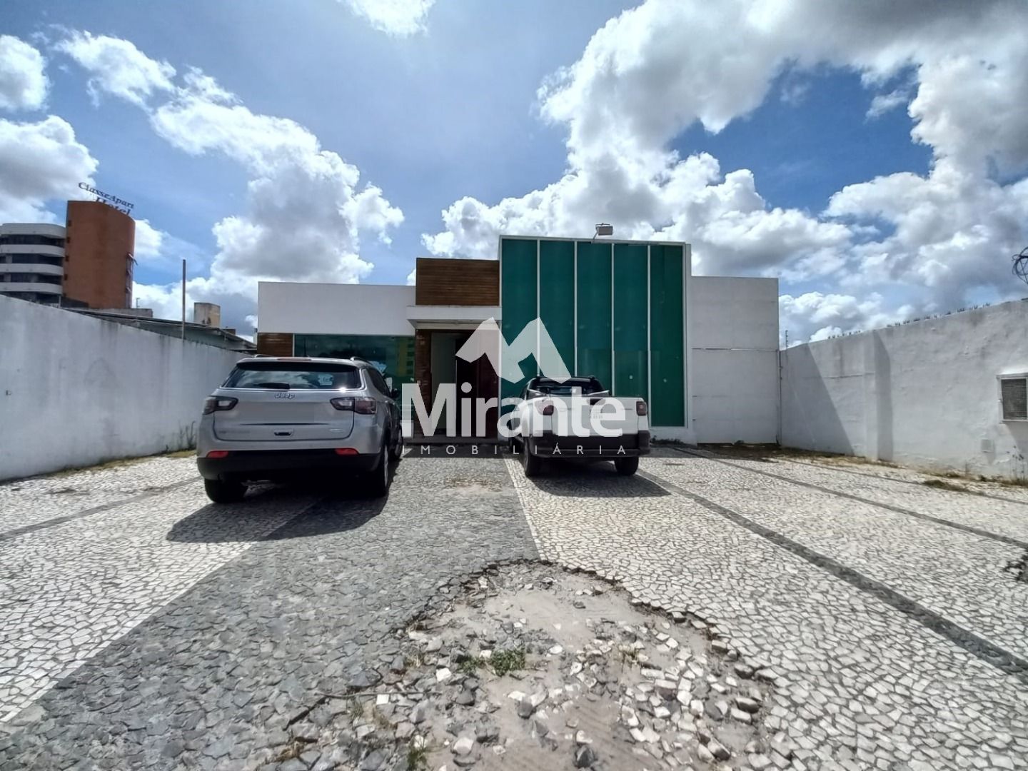 Casa Para Vender no bairro Ponto Central em Feira De Santana