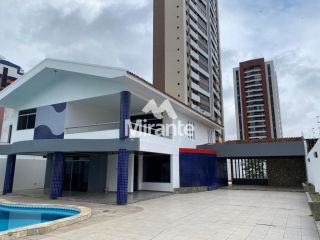 Casa Para Vender com 4 quartos sendo 1 suíte no bairro Santa Mônica em Feira De Santana