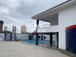 Casa Para Vender com 4 quartos sendo 1 suíte no bairro Santa Mônica em Feira De Santana