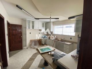 Casa Para Vender com 4 quartos sendo 1 suíte no bairro Santa Mônica em Feira De Santana