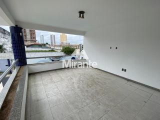 Casa Para Vender com 4 quartos sendo 1 suíte no bairro Santa Mônica em Feira De Santana