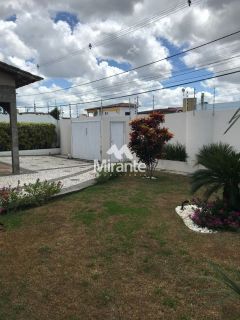Casa Para Vender com 3 quartos sendo 2 suítes no bairro Sim em Feira De Santana