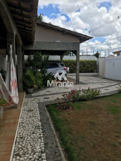Casa Para Vender com 3 quartos sendo 2 suítes no bairro Sim em Feira De Santana