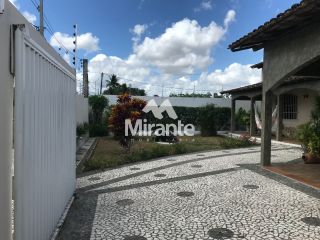 Casa Para Vender com 3 quartos sendo 2 suítes no bairro Sim em Feira De Santana