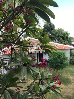 Casa Para Vender com 3 quartos sendo 2 suítes no bairro Sim em Feira De Santana