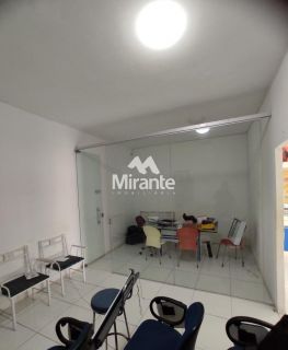 Edifício Comercial Para Vender no bairro Centro em Feira De Santana