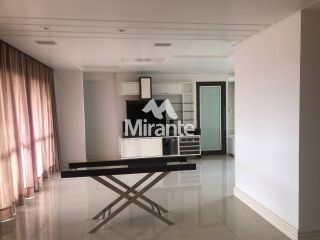 Apartamento Para Vender com 4 quartos sendo 3 suítes no bairro Santa Mônica em Feira De Santana