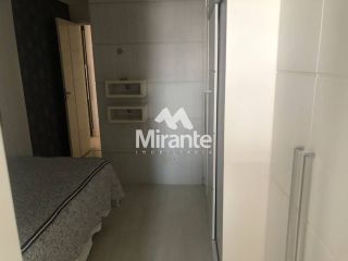 Apartamento Para Vender com 4 quartos sendo 3 suítes no bairro Santa Mônica em Feira De Santana