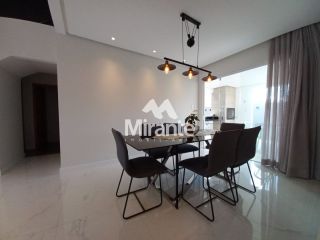 Casa de Condomínio Para Vender com 4 quartos sendo 2 suítes no bairro Papagaio em Feira De Santana