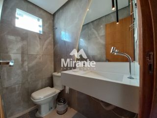 Casa de Condomínio Para Vender com 4 quartos sendo 2 suítes no bairro Papagaio em Feira De Santana