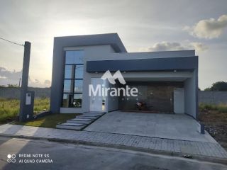 Casa de Condomínio Para Vender com 2 quartos sendo 1 suítes no bairro Lagoa Salgada em Feira De Santana