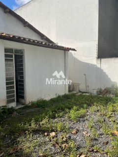 Casa Para Vender no bairro Centro em Feira De Santana