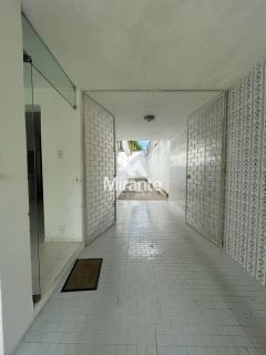 Casa Para Vender no bairro Centro em Feira De Santana