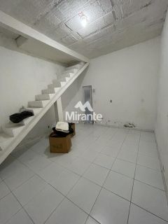 Casa Para Vender no bairro Centro em Feira De Santana