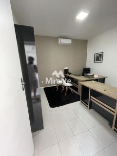 Casa Para Vender no bairro Centro em Feira De Santana