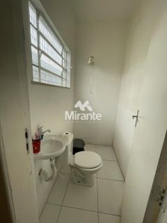 Casa Para Vender no bairro Centro em Feira De Santana