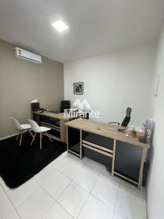 Casa Para Vender no bairro Centro em Feira De Santana