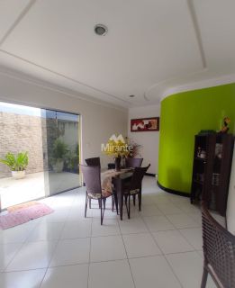 Casa Para Vender com 4 quartos sendo 2 suítes no bairro Cidade Nova em Feira De Santana