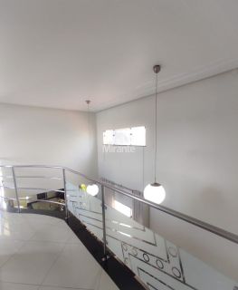 Casa Para Vender com 4 quartos sendo 2 suítes no bairro Cidade Nova em Feira De Santana