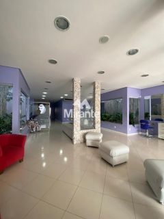 Prédio / Edifício Inteiro Comercial Para Vender no bairro Centro em Feira De Santana