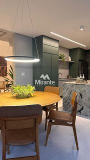 Casa de Condomínio Para Vender com 4 quartos sendo 4 suítes no bairro Papagaio em Feira De Santana