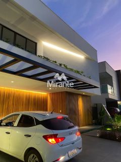 Casa de Condomínio Para Vender com 4 quartos sendo 4 suítes no bairro Papagaio em Feira De Santana