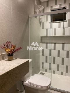 Casa de Condomínio Para Vender com 4 quartos sendo 4 suítes no bairro Papagaio em Feira De Santana