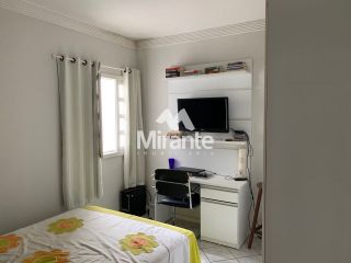 Casa de Condomínio Para Vender com 3 quartos sendo 1 suítes no bairro Lagoa Salgada em Feira De Santana