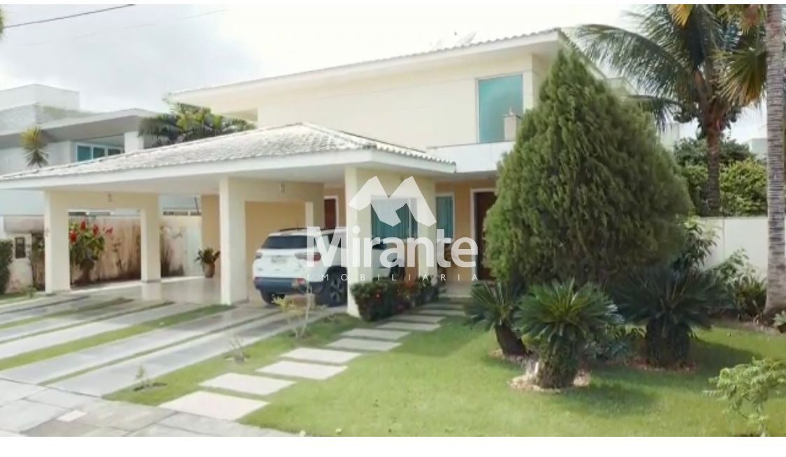 Casa de Condomínio Para Vender com 4 quartos sendo 3 suítes no bairro Sim em Feira De Santana