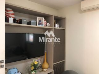 Casa de Condomínio Para Vender com 4 quartos sendo 3 suítes no bairro Sim em Feira De Santana