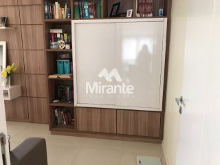 Casa de Condomínio Para Vender com 4 quartos sendo 3 suítes no bairro Sim em Feira De Santana