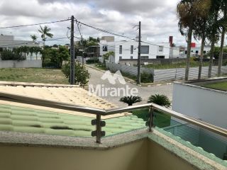Casa de Condomínio Para Vender com 4 quartos sendo 3 suítes no bairro Sim em Feira De Santana