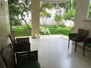 Casa de Condomínio Para Vender com 4 quartos sendo 3 suítes no bairro Sim em Feira De Santana