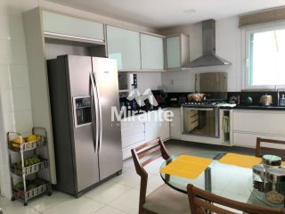 Casa de Condomínio Para Vender com 4 quartos sendo 3 suítes no bairro Sim em Feira De Santana