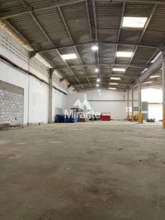 Galpão / Depósito / Armazém Para Alugar no bairro CIS em Feira De Santana