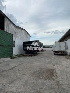 Galpão / Depósito / Armazém Para Alugar no bairro CIS em Feira De Santana