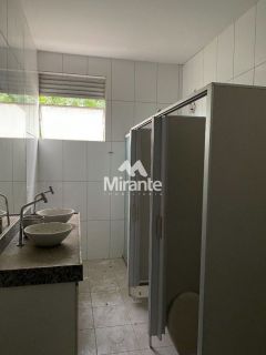 Galpão / Depósito / Armazém Para Alugar no bairro CIS em Feira De Santana